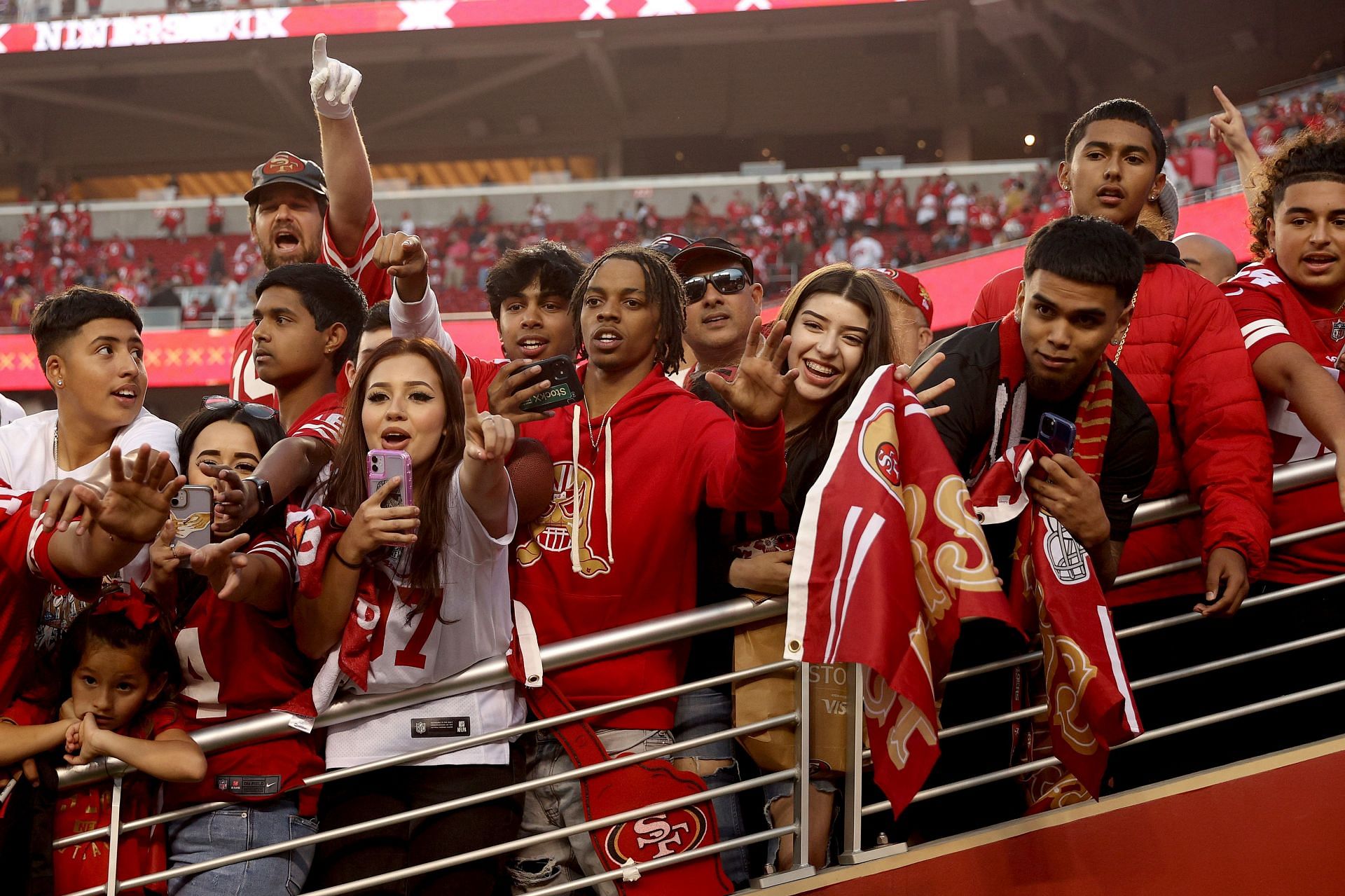 NFL fans at the San Fransisco 49ers stadium