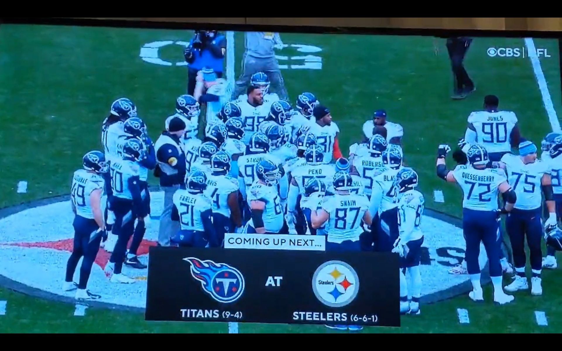 Watch: Titans pull pregame stunt on Steelers' logo