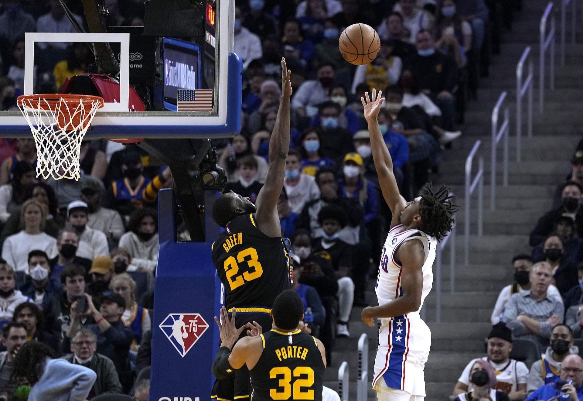 Golden State Warriors forward Draymond Green going up for a block