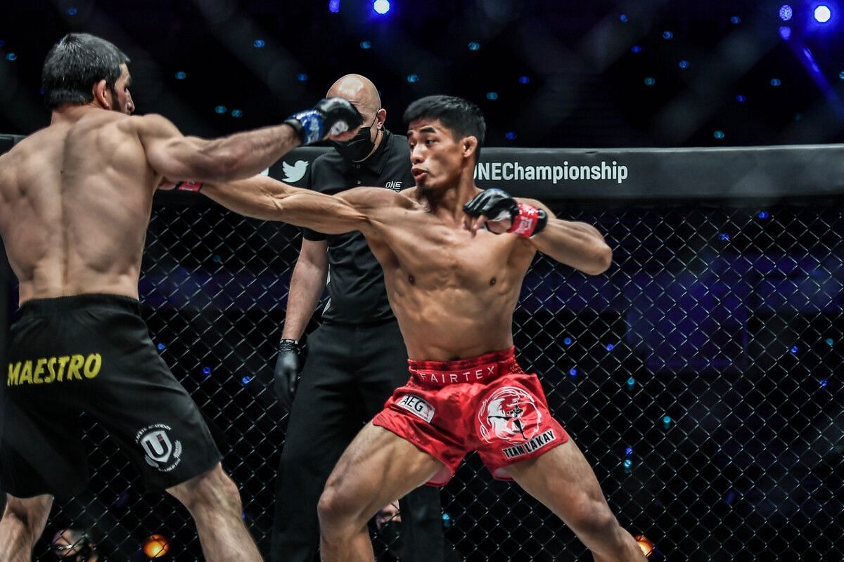 Stephen Loman (right) got his ONE Championship career off to a perfect start. [Photo: ONE Championship]