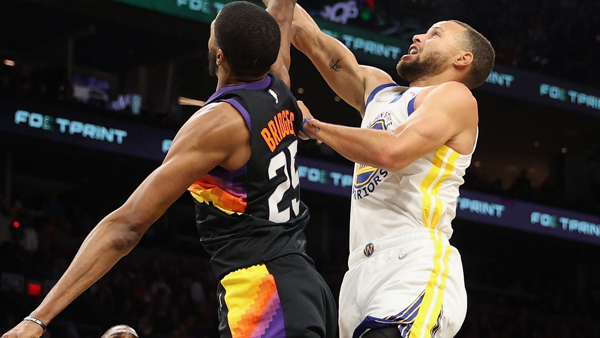The Phoenix Suns&#039; defense made life miserable for the reigning NBA scoring champ [Photo: NBA.com Canada]