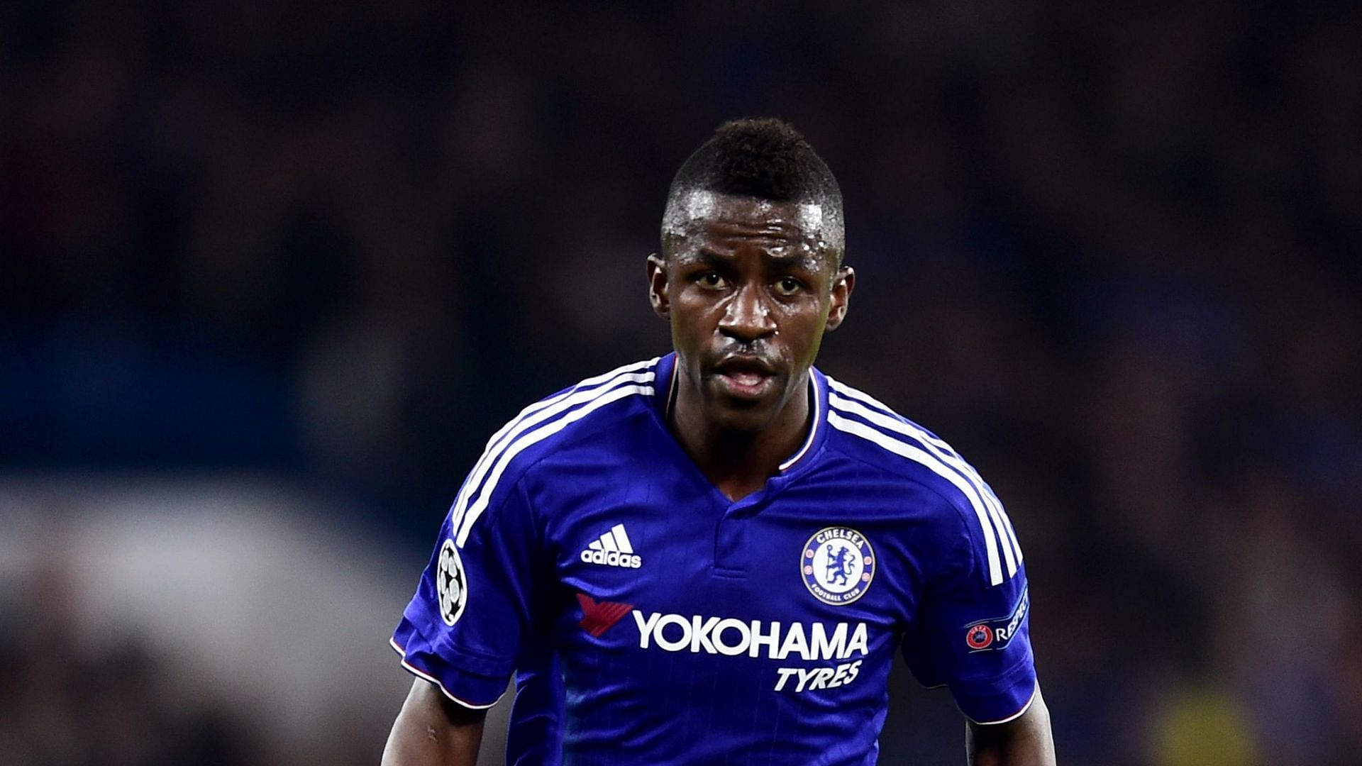 Ramires in action for Chelsea during a UEFA Champions League game