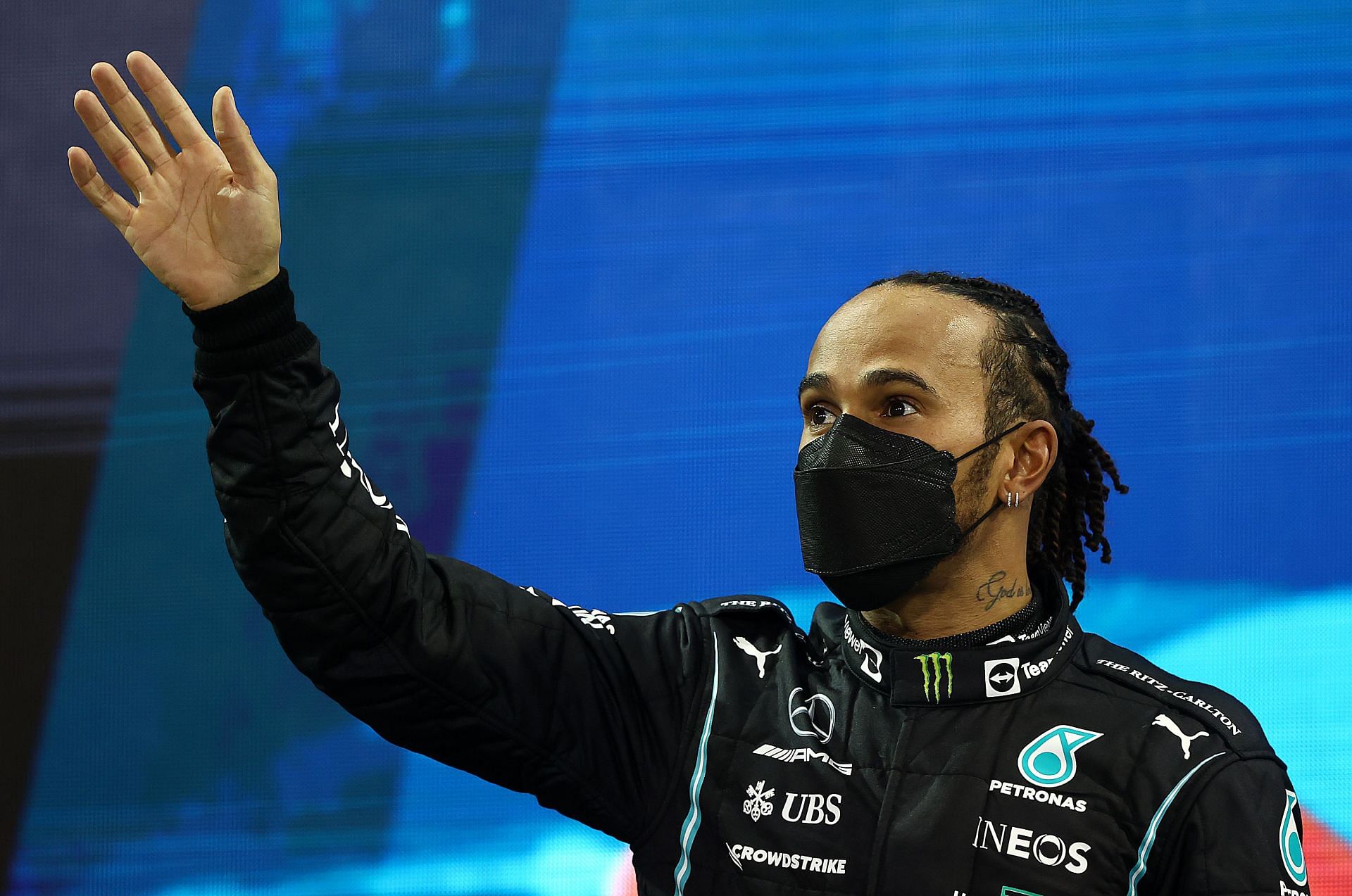 F1 Grand Prix of Abu Dhabi - Lewis Hamilton waves to the crowd