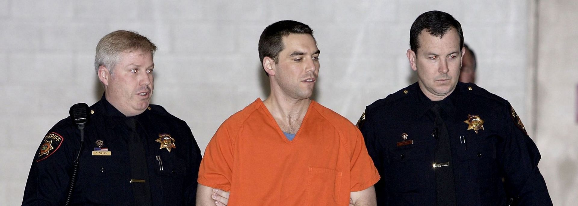 Scott Peterson was convicted for the murder of his wife Laci Peterson and their unborn child (Image via Getty Images/Justin Sullivan)