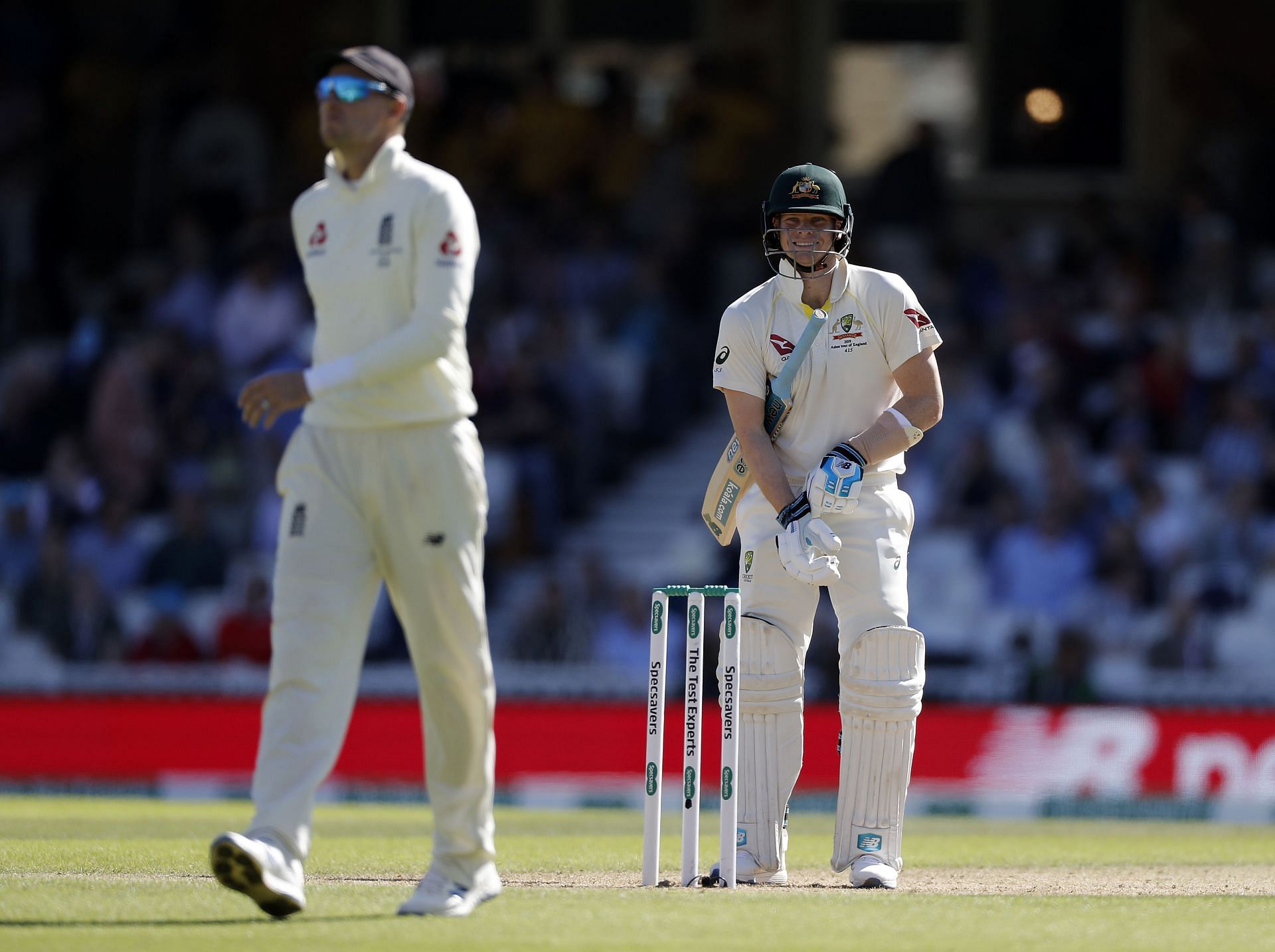 England v Australia - 5th Specsavers Ashes Test: Day Two