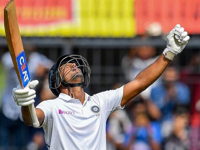 [Watch] Under-scanner Mayank Agarwal smashes a boundary to reach 4th Test hundred