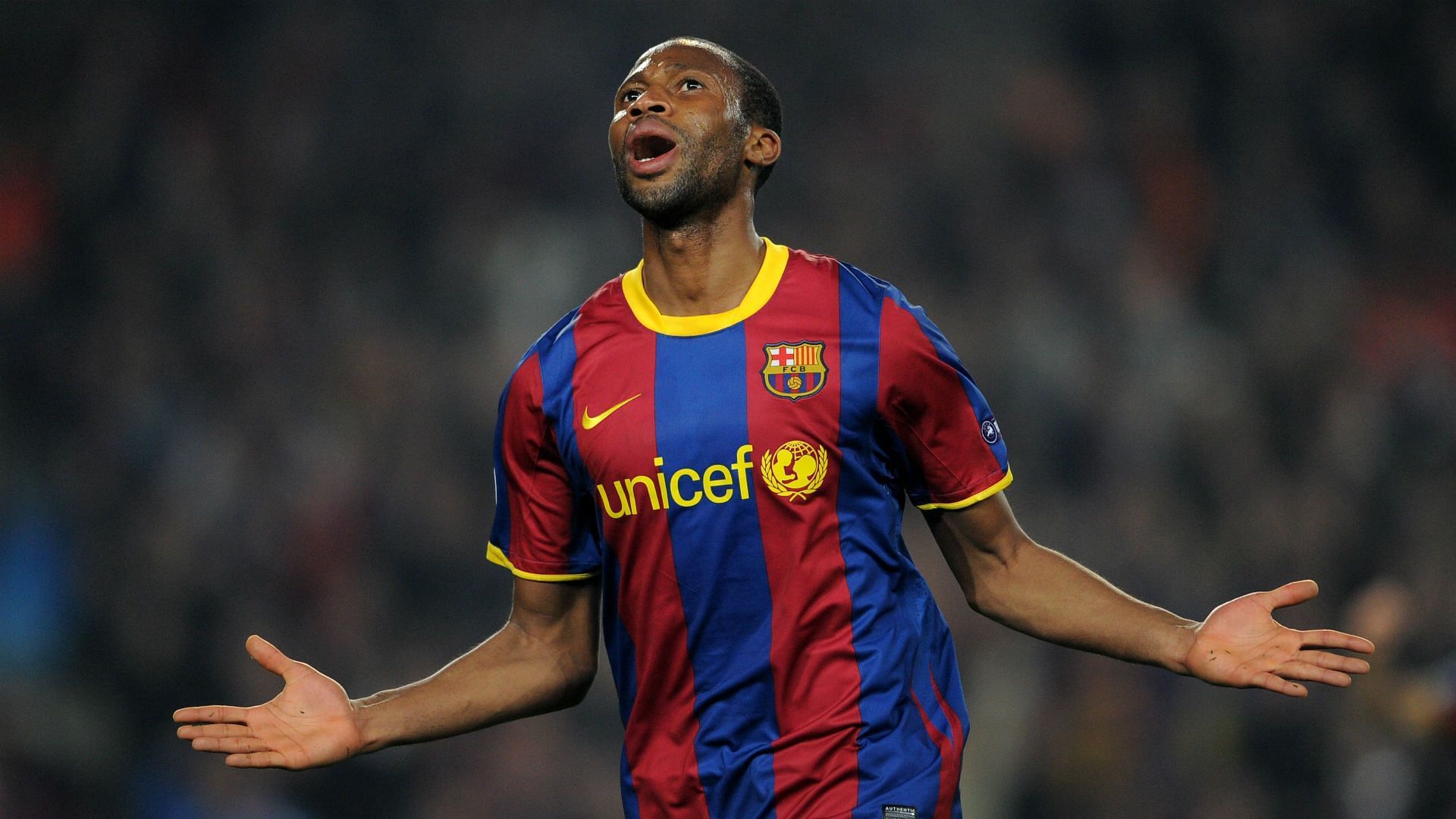 Seydou Keita celebrating after scoring a goal for Barcelona