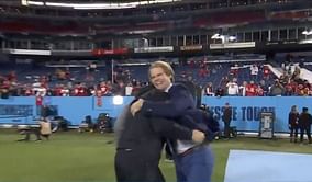 Watch: George Kittle had a special way of saying "hi" to former NFL TE Greg Olsen