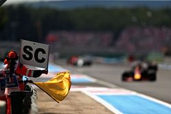 What is the difference between yellow flag and red flag in F1?