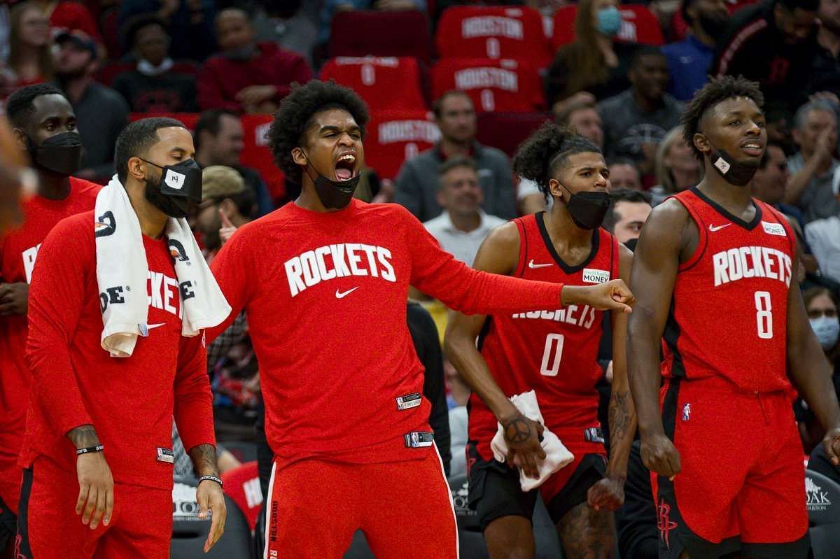 The Houston Rockets scored an upset against the Chicago Bulls in their first meeting. [Photo: Houston Chronicle]