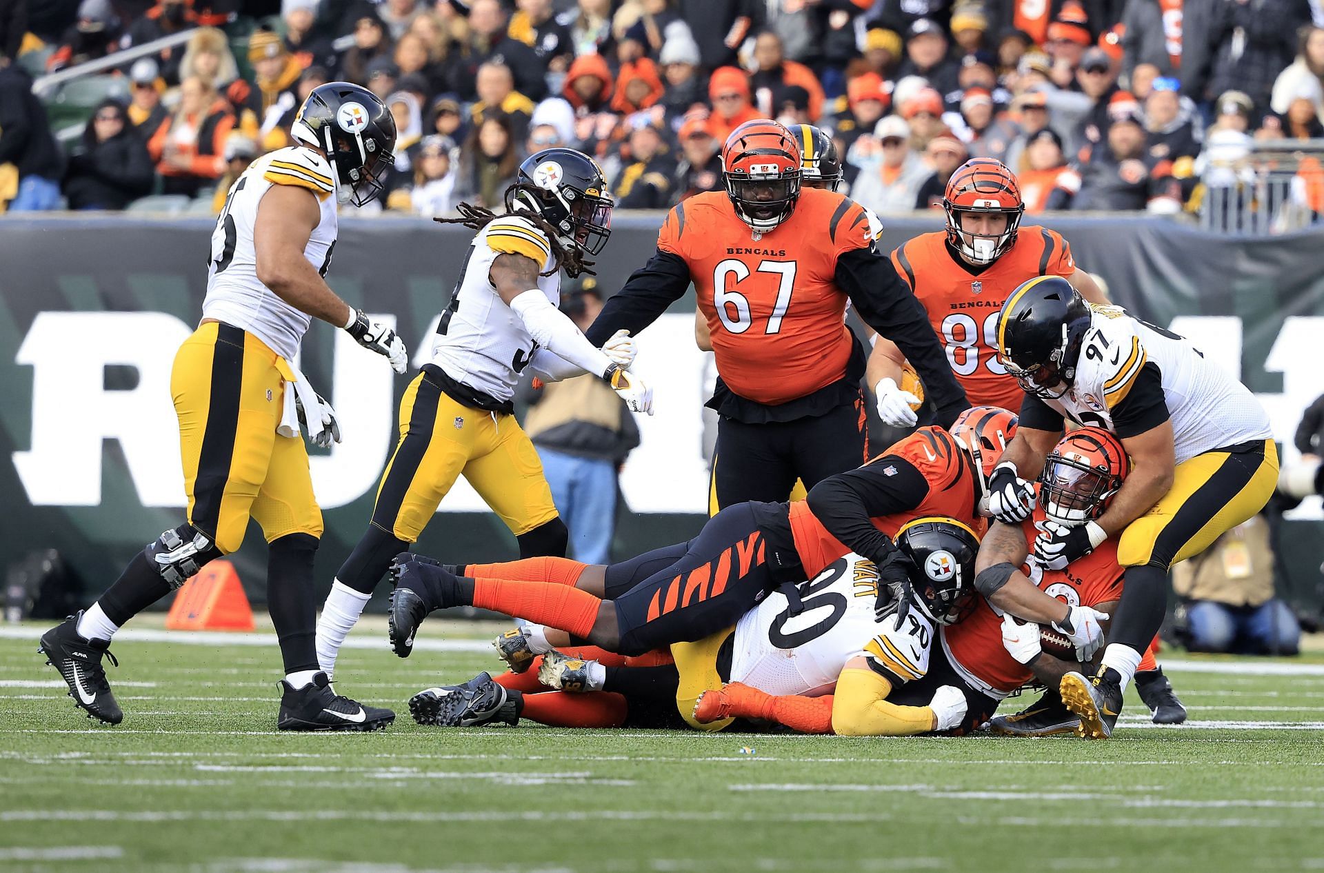 Pittsburgh Steelers v Cincinnati Bengals