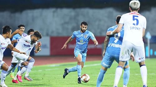 Action from a previous match between Mumbai City FC and Chennaiyin FC (Image courtesy: ISL Media)