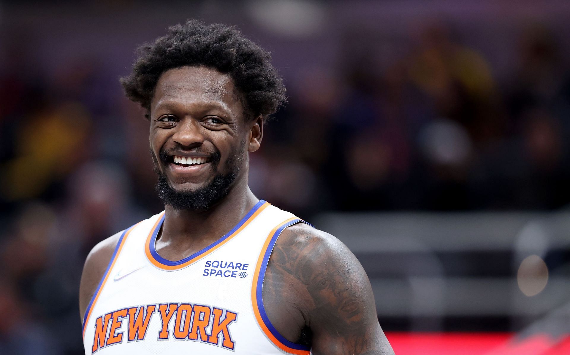 Julius Randle looks on at a New York Knicks game
