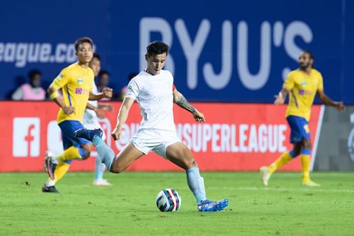 Odisha FC's Vinit Rai in action against Kerala Blasters FC (Image Courtesy: ISL)