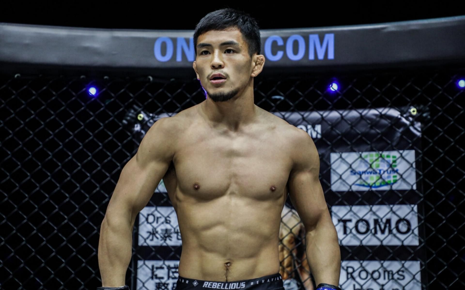 Yuya Wakamatsu returns to the ONE Championship Circle as he faces Hu Yong in the opening bout of ONE: Winter Warriors. (Image courtesy of ONE Championship)