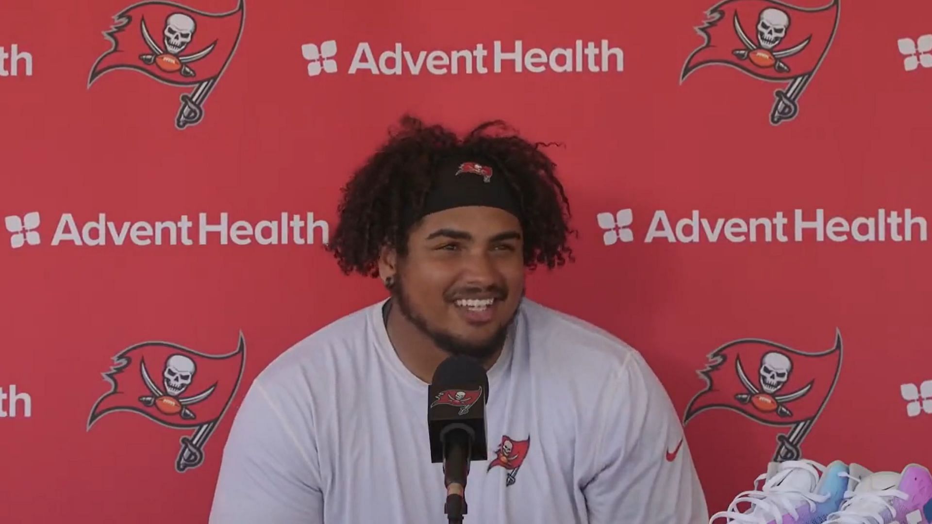 Bucs offensive tackle Tristan Wirfs speaking to the media