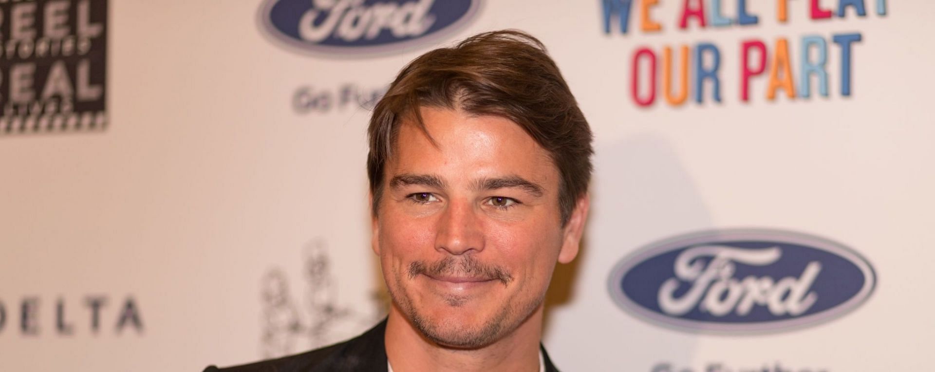 Josh Hartnett rose to fame after appearing in the ABC series &#039;Cracker&#039; in 1997 (Image via Christopher Polk/Getty Images)