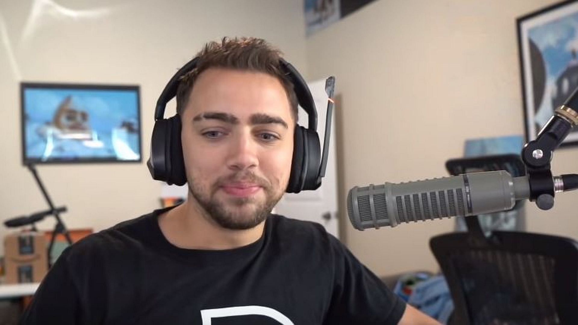 Mizkif Updates on X: Height Reveal  / X