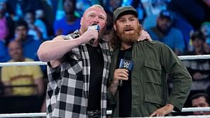 5 things WWE SmackDown got right this week: Brock Lesnar helps Roman Reigns; New Day reenter title picture