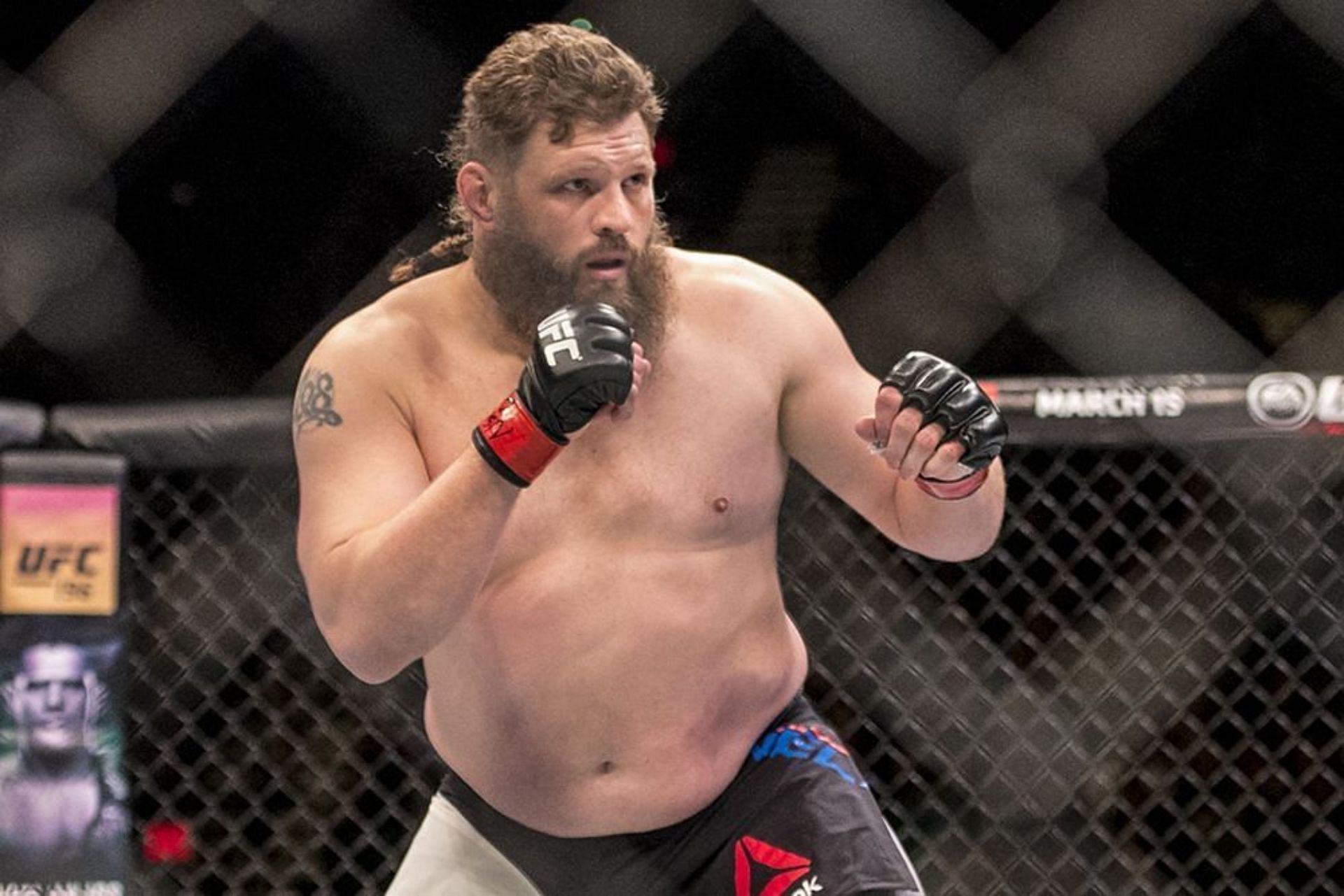 Roy Nelson was often criticised for his physique, but rarely struggled inside the octagon due to it