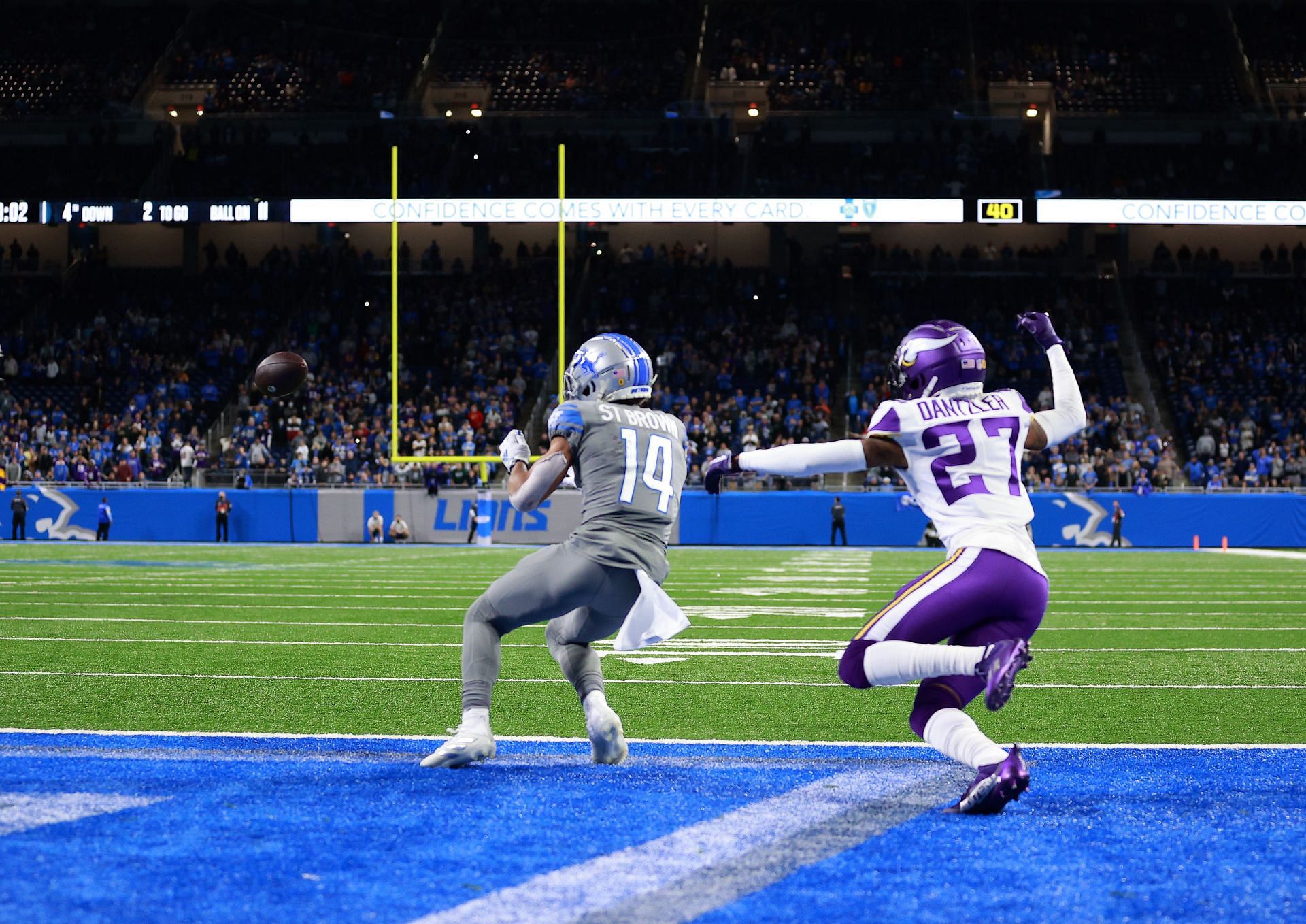 Lions receiver St. Brown catches the game-winning touchdown