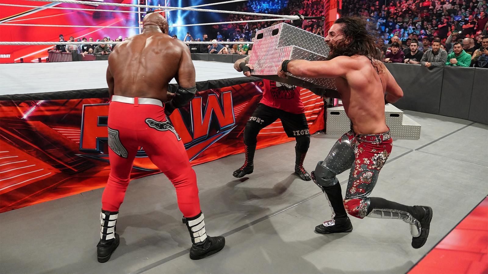 WWE रॉ (Raw) की व्यूअरशिप में आई भारी गिरावट