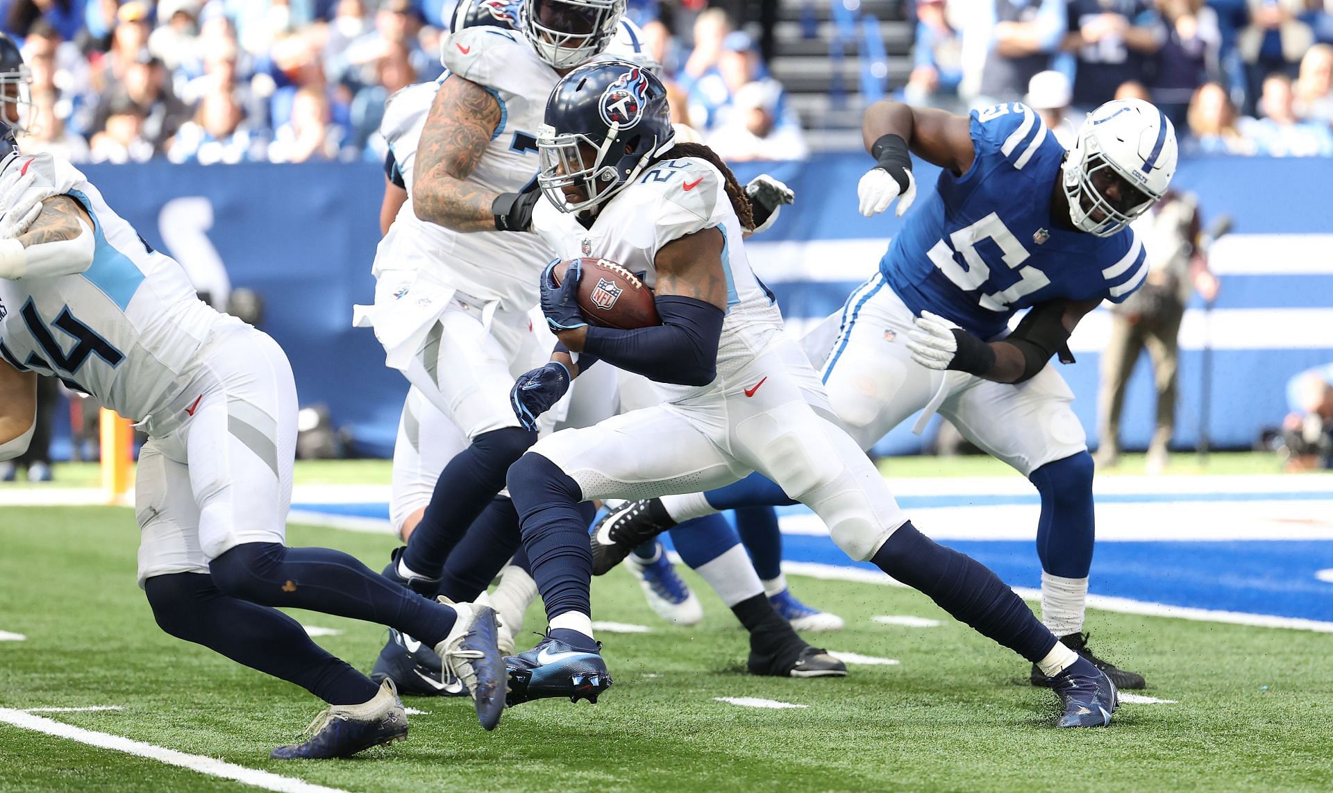 Tennessee Titans v Indianapolis Colts