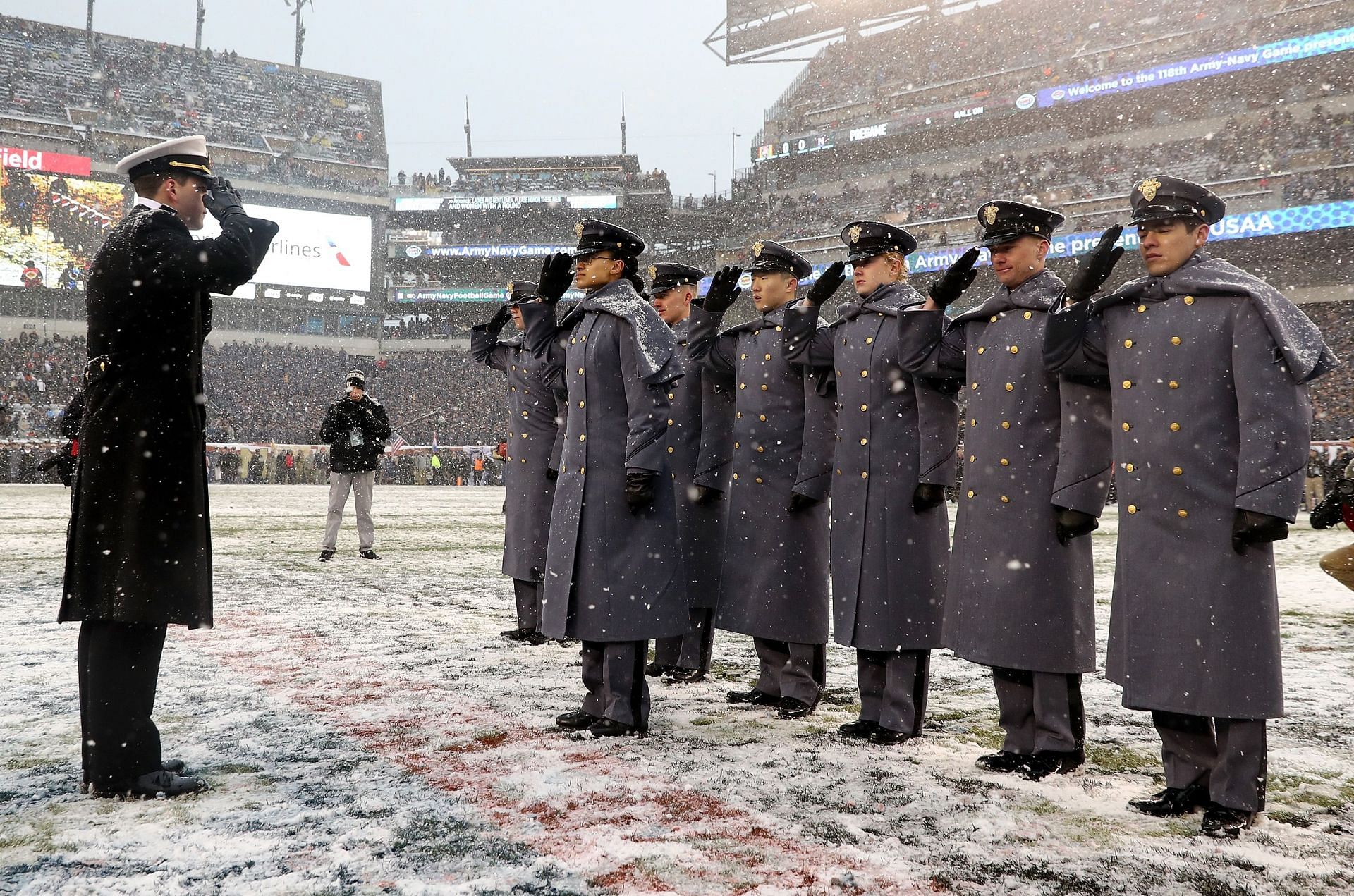 Army-Navy Cadets and Midshipmen perform the exchange prior to the 2017 game in Philadelphia (Photo: Getty)