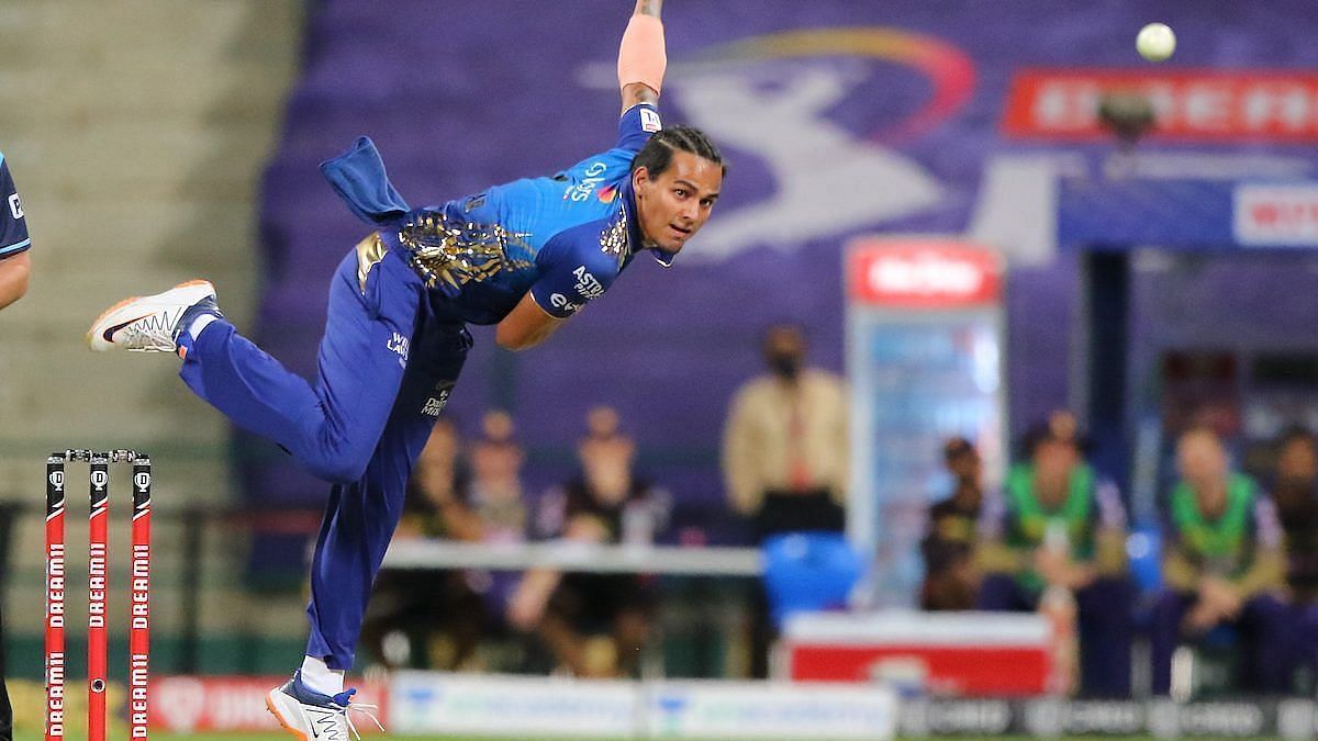 Rahul Chahar in action for Mumbai Indians. Pic: IPLT20.COM
