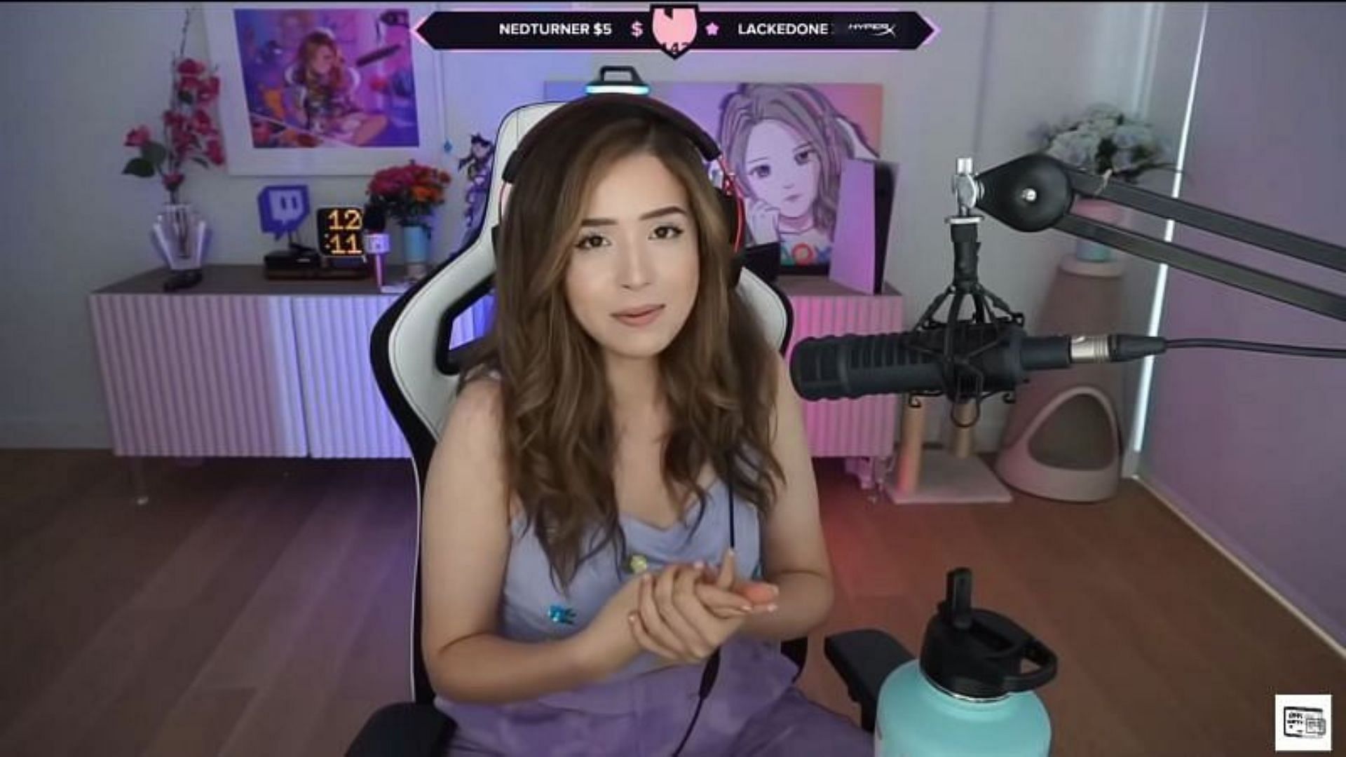 Poki buys her fans things from their Amazon wishlists for Christmas (Image via Pokimane on Twitch)