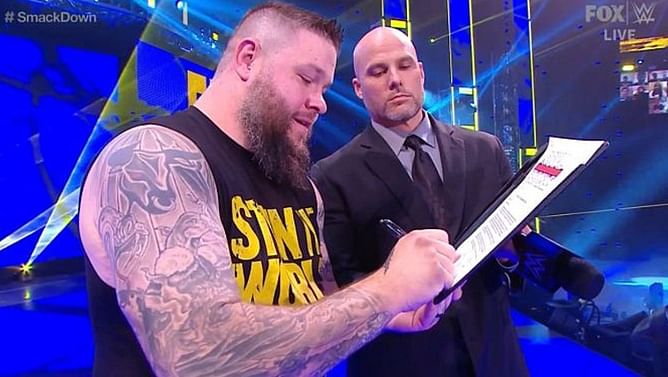 Another top superstar has allegedly re-signed with WWE after Kevin Owens - Reports