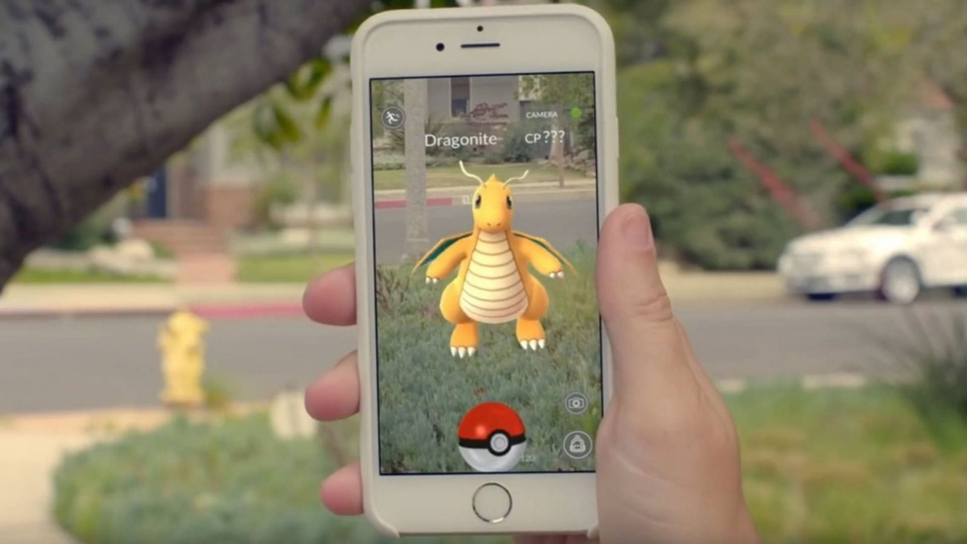 Dragonite&#039;s appearance may seem unimposing, but it&#039;s not a Pokemon to take lightly in battle (Image via Niantic)