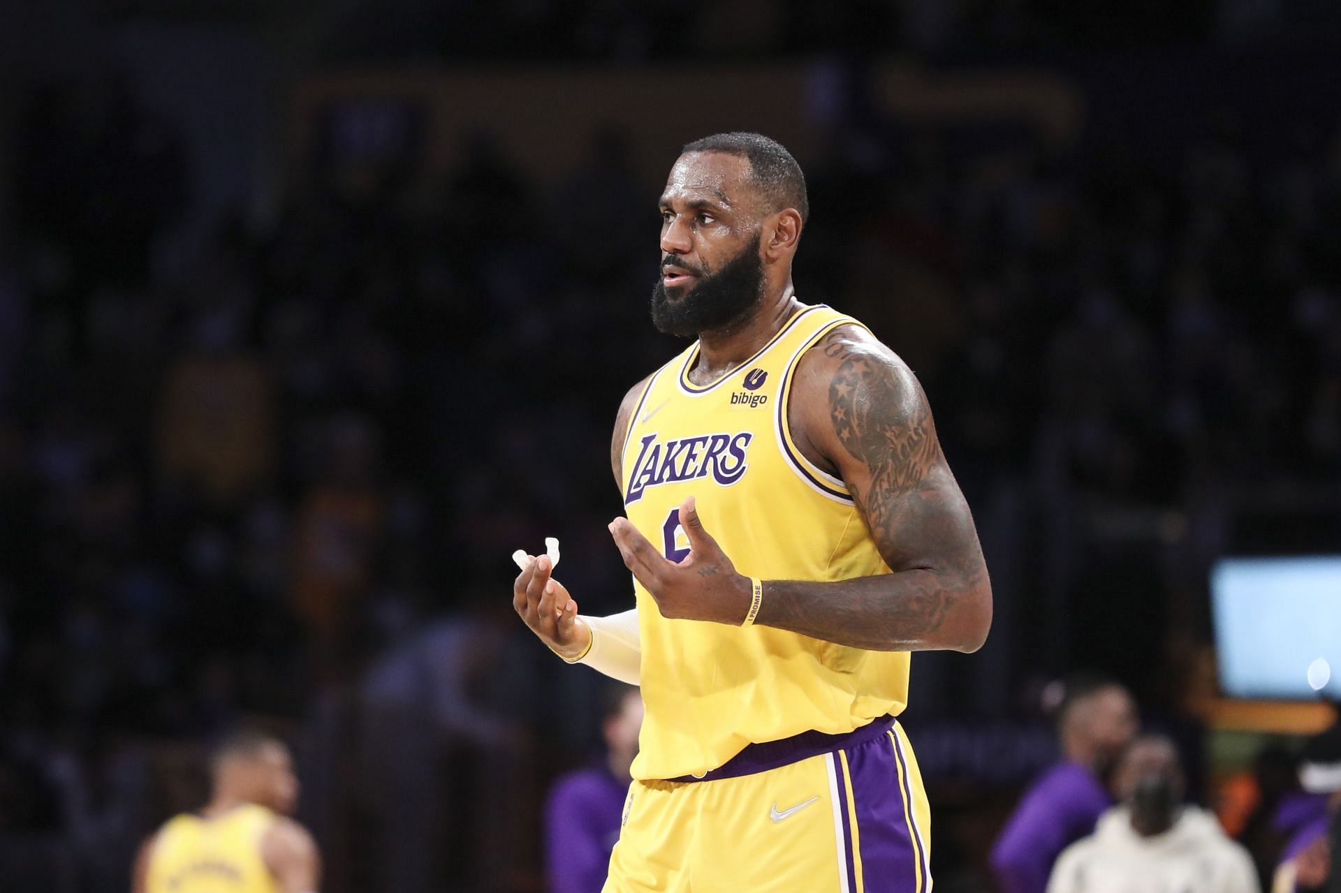 LeBron James&#039; valiant 34-point outing against the Phoenix Suns was applauded by Monty Williams