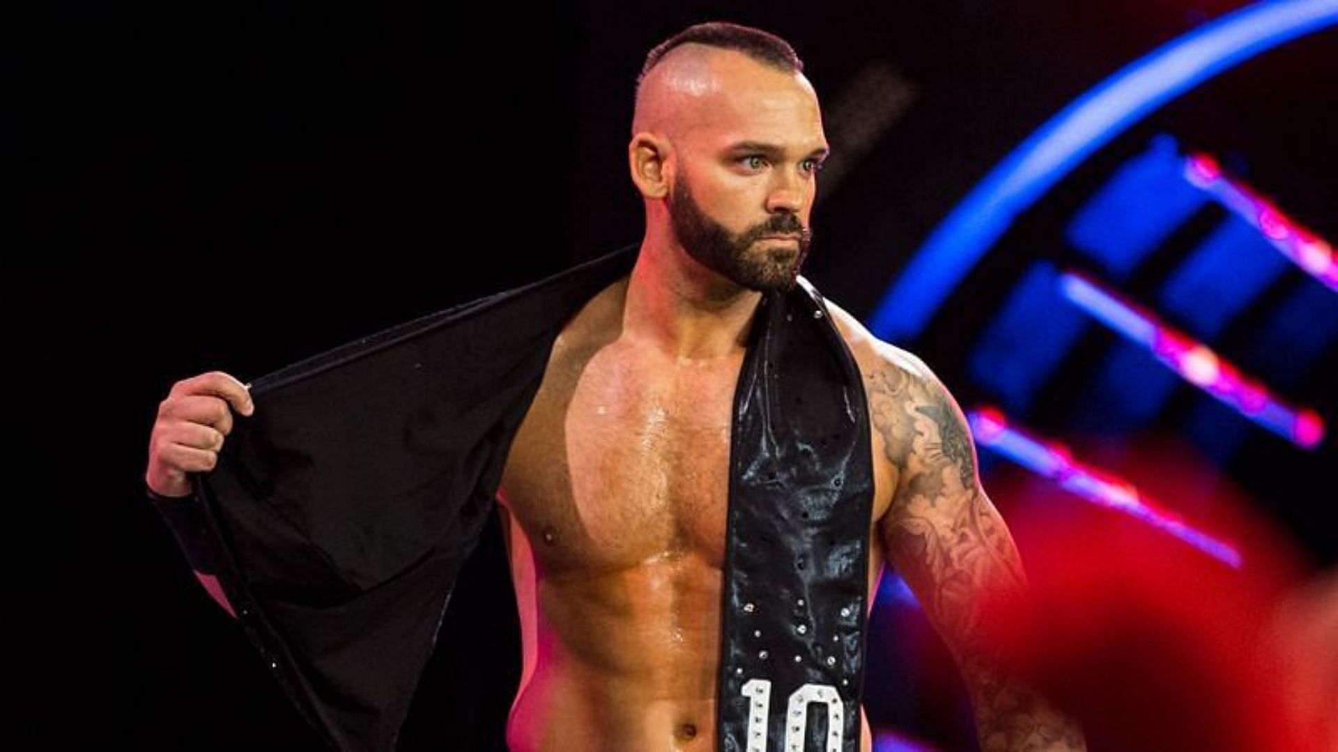 Shawn Spears is part of The Pinnacle in AEW