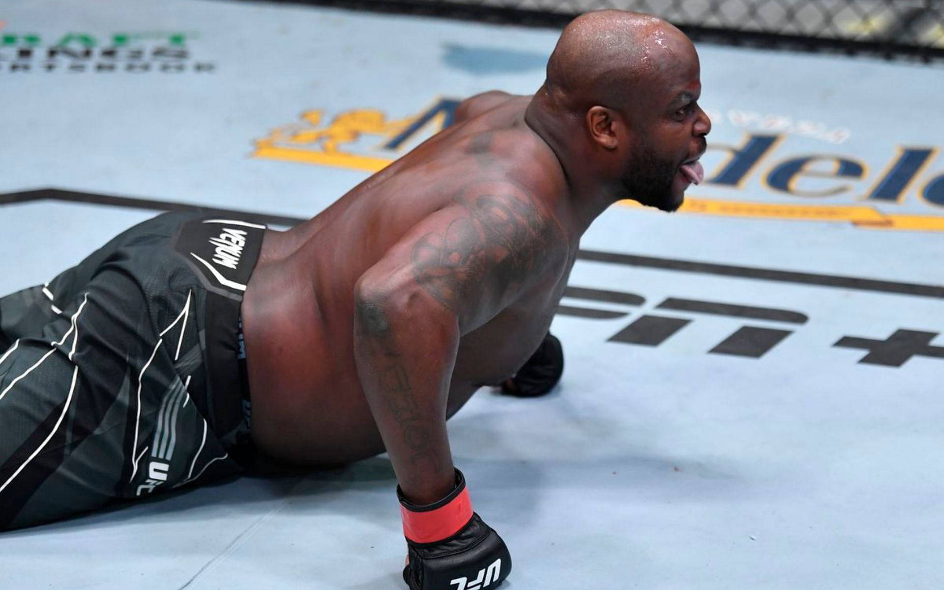 Derrick Lewis delivered the goods in last night&#039;s UFC main event, knocking out Chris Daukaus