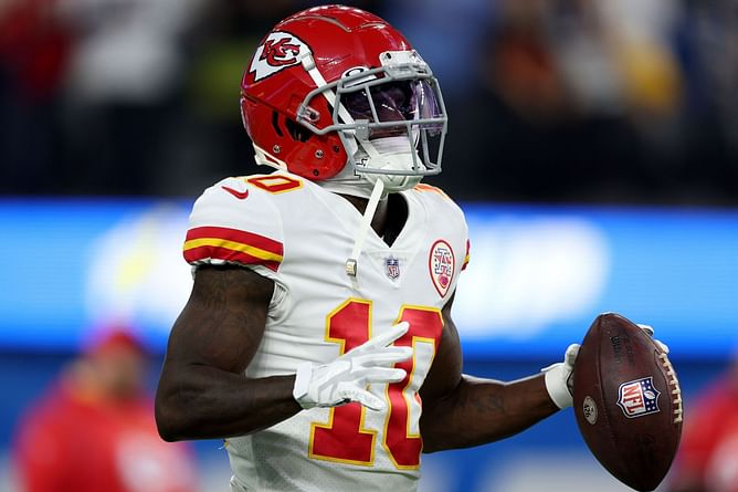 Fantasy Football WR Injury Report Week 16: Chris Godwin, Tyreek Hill and more