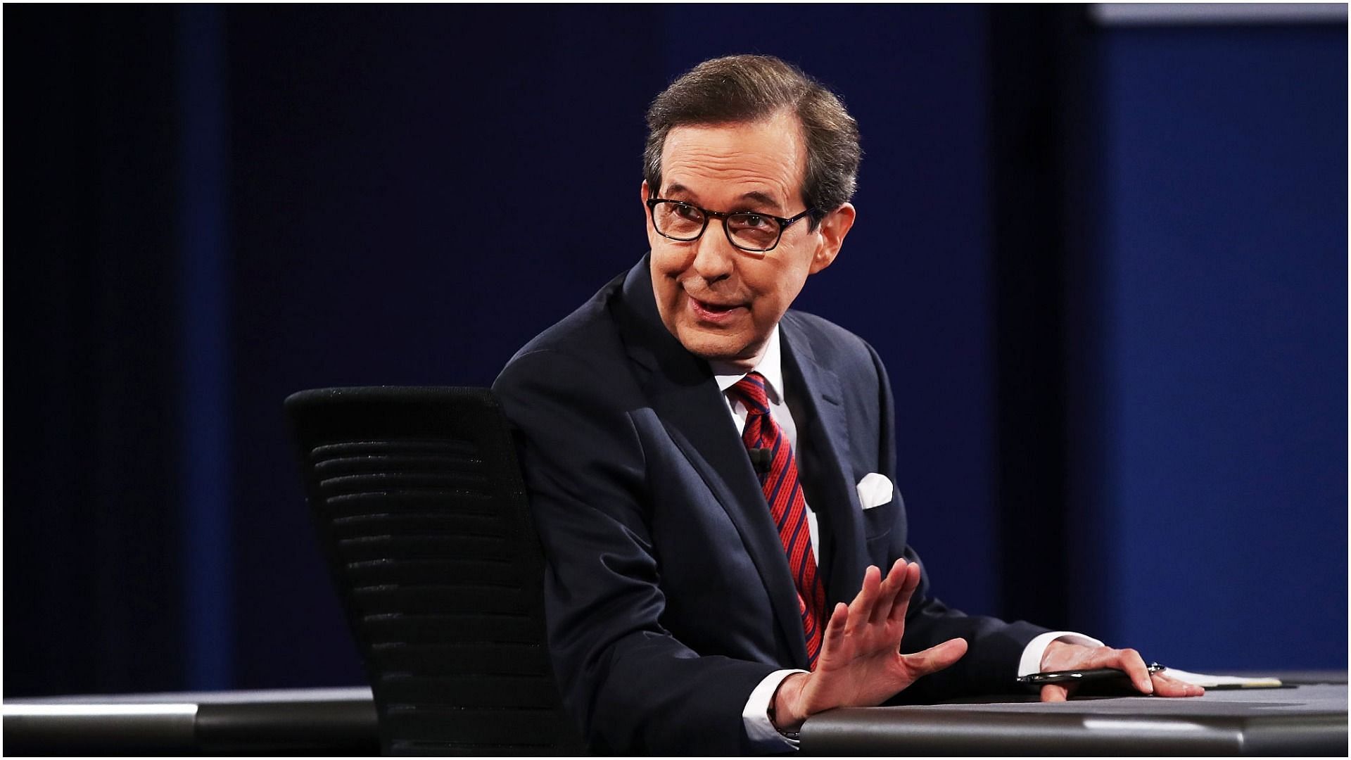 Chris Wallace speaks to the guests and attendees during the third U.S. presidential debate at the Thomas &amp; Mack Center (Image by Win McNamee via Getty Images)