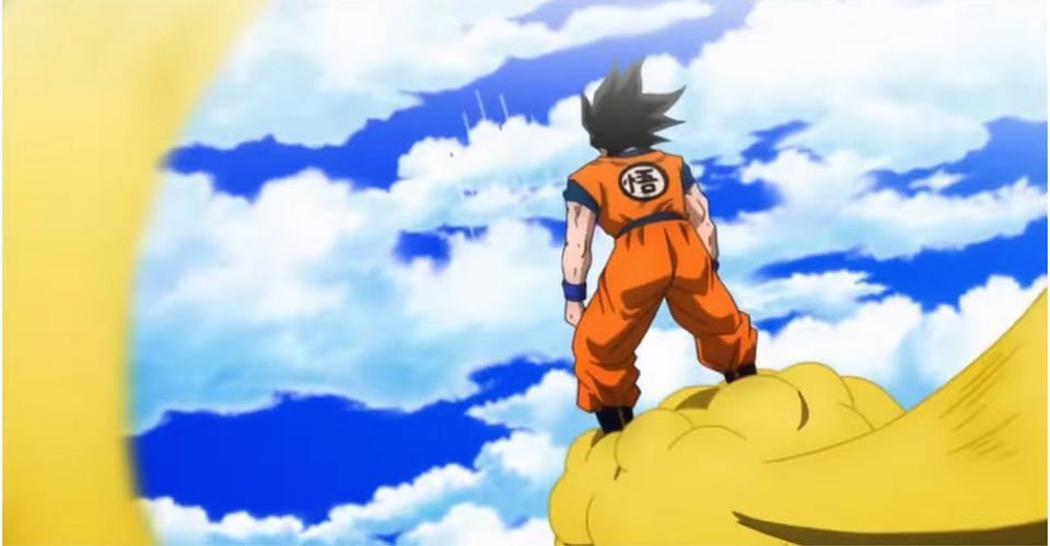 Goku on his trusty steed, the Flying Nimbus. (Image via Toei Animation)