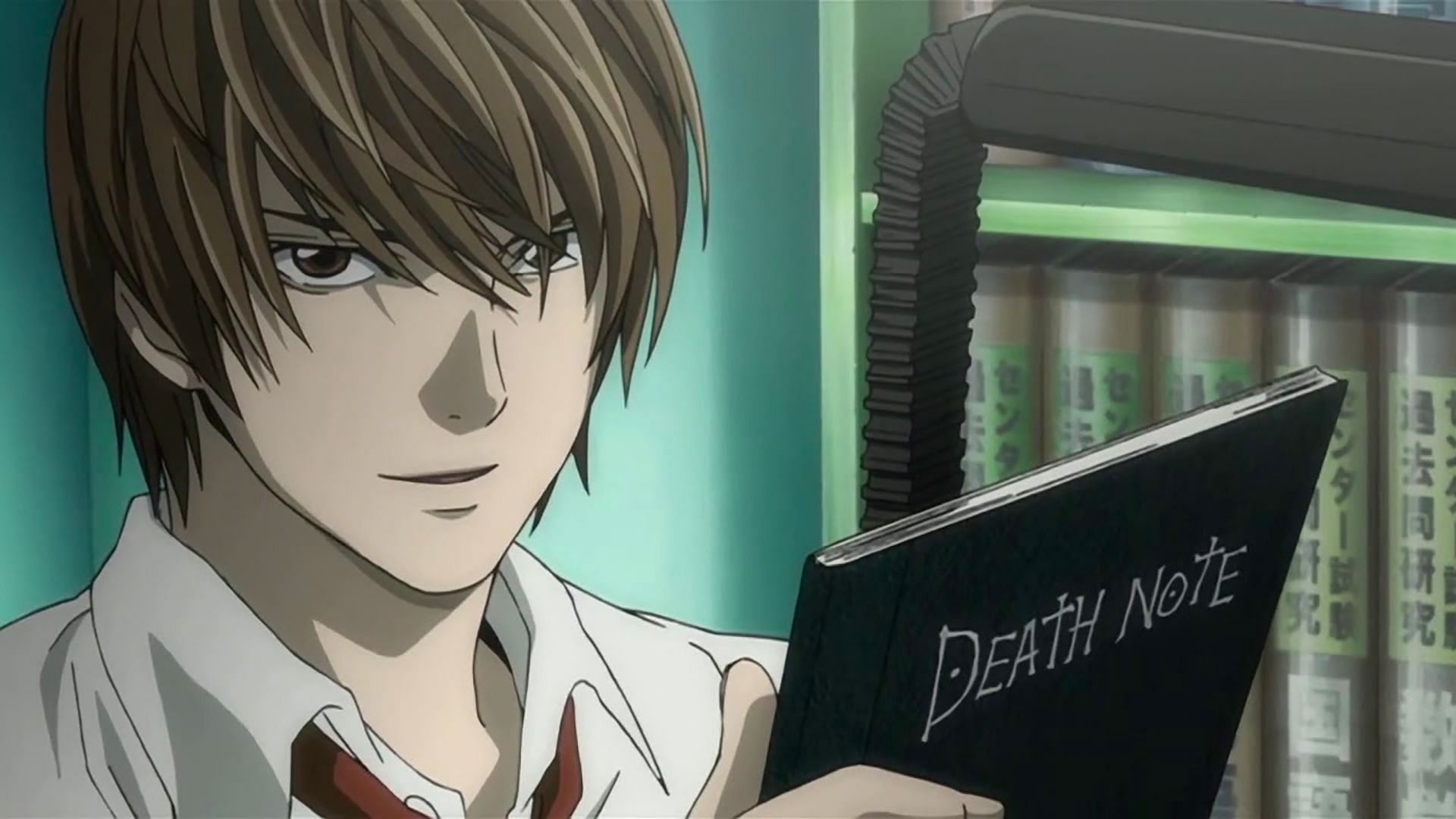 Light and his death note (Image via Shueisha)