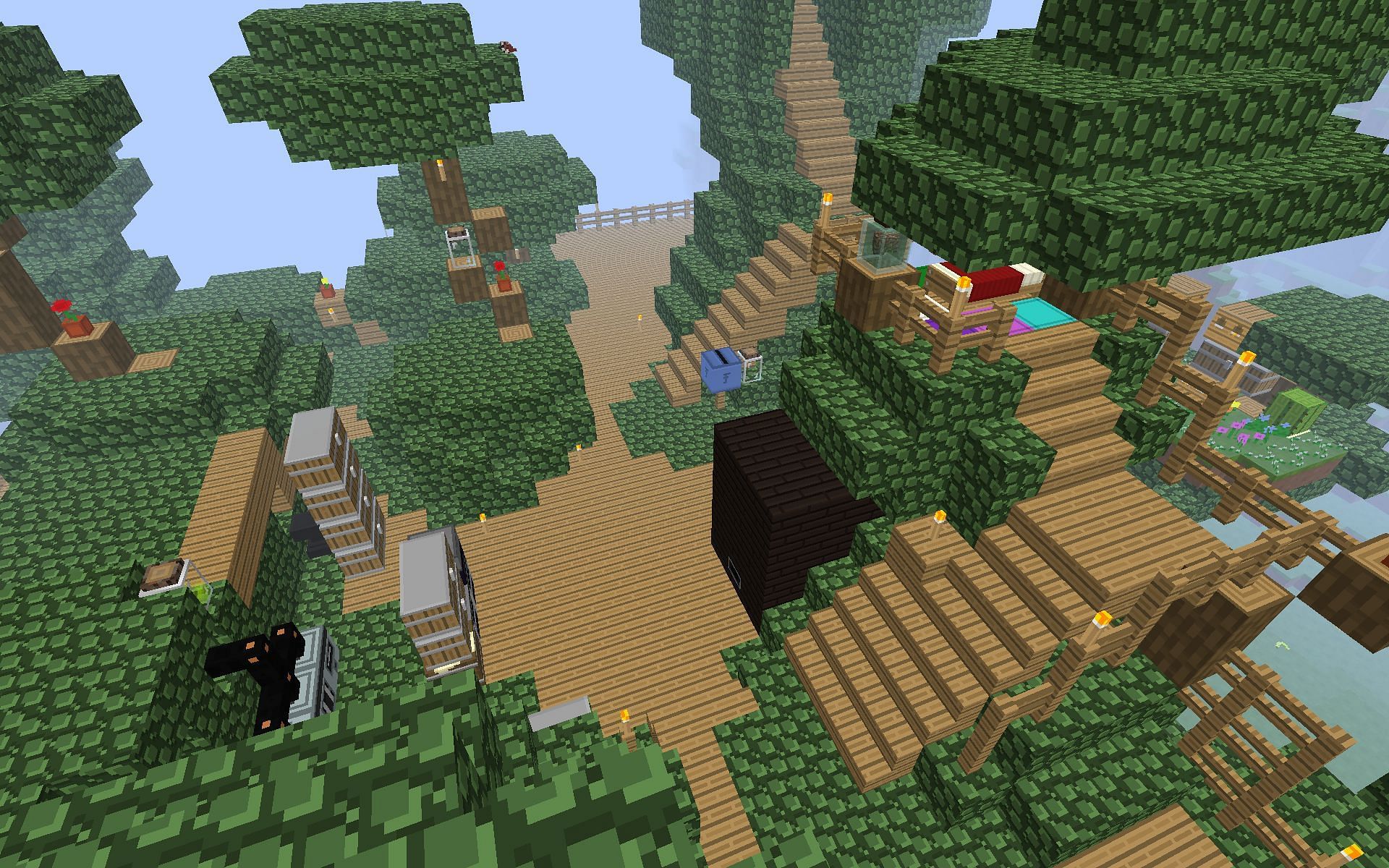 Minecraft treehouses can be as complex or as simple as a player desires (Image via Mojang)