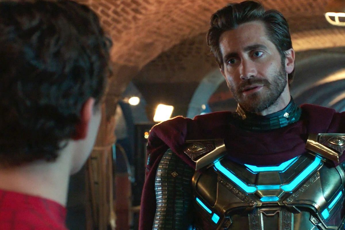 Jake Gyllenhaal is Mysterio (Image via Sony)