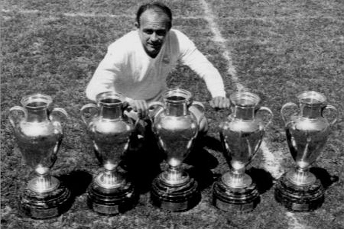 Alfredo di Stefano won five consecutive Champions League trophies between 1956 and 1960