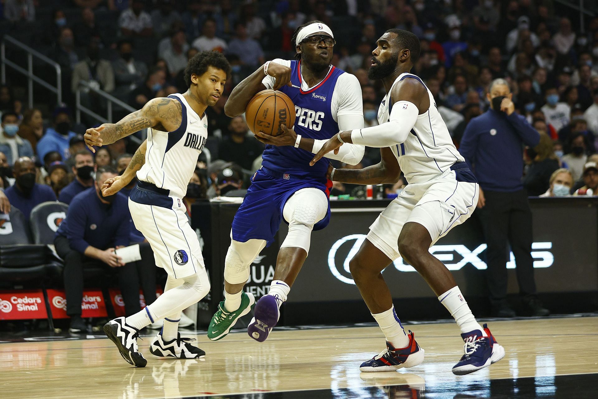 Dallas Mavericks v Los Angeles Clippers