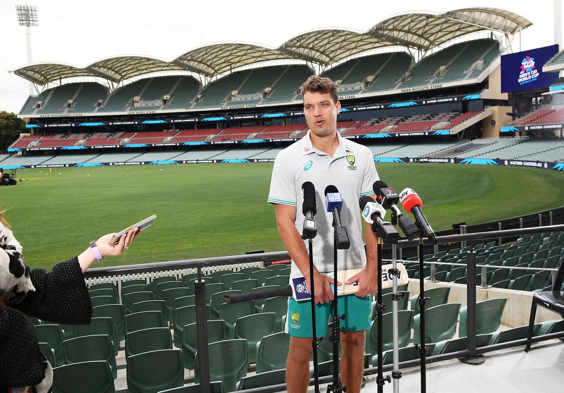 Alex Carey is set to make his Test debut in the upcoming Ashes.