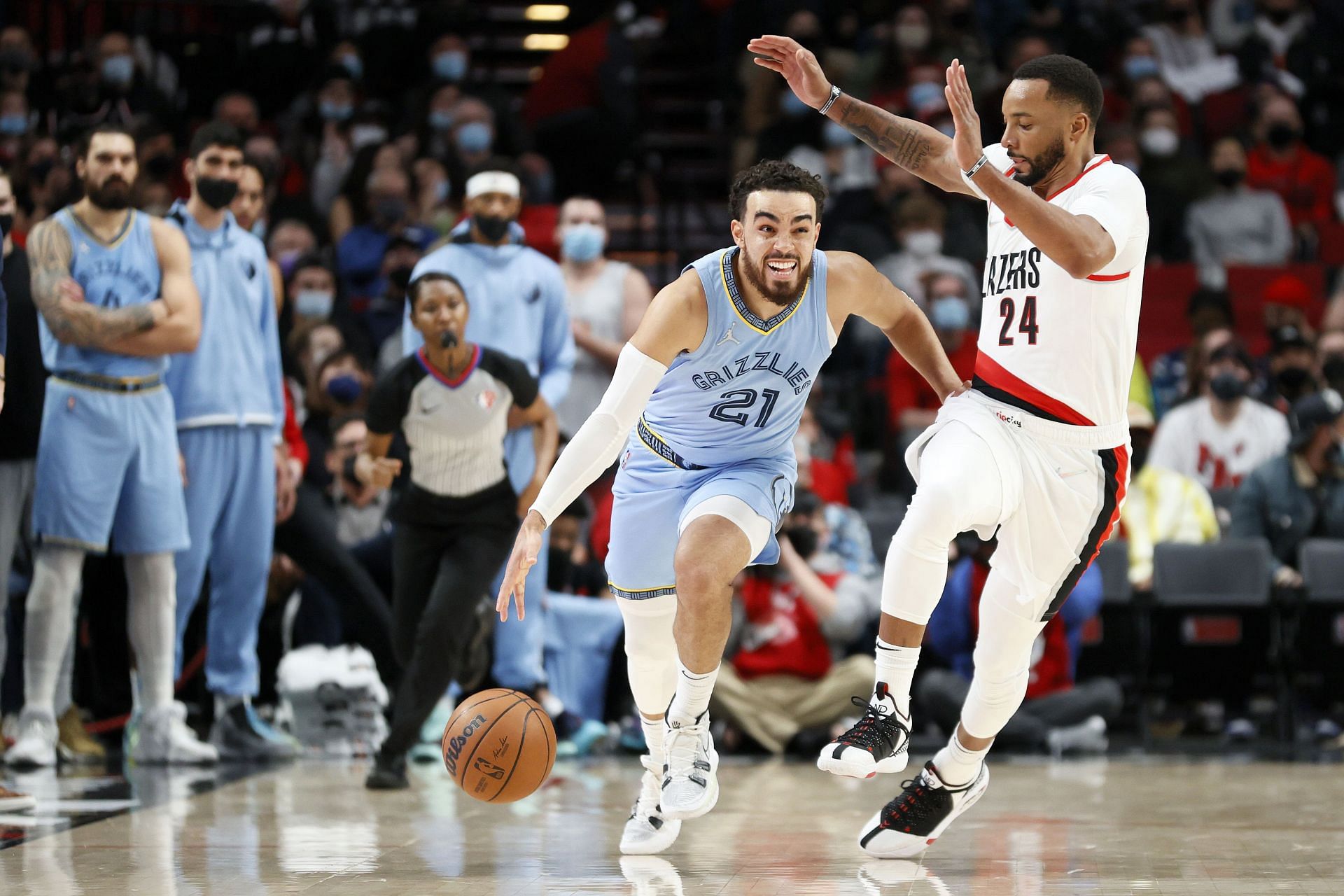 Tyus Jones (#21) of the Memphis Grizzlies in action against the Portland Trail Blazers