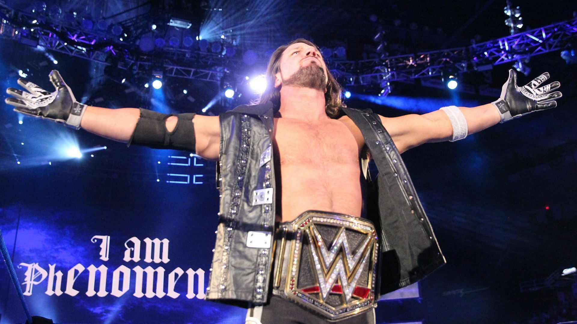 WWE सुपरस्टार एजे स्टाइल्स ने जीता मैच