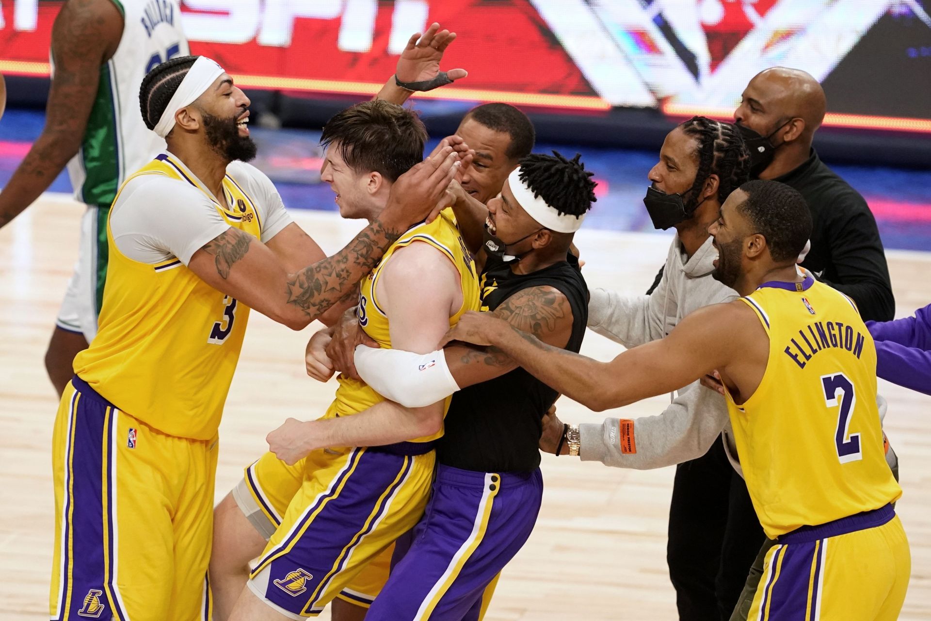 Dwight Howard and the other veterans have to be healthy for the LA Lakers to maximize LeBron James' championship window. [Photo: Star Tribune]