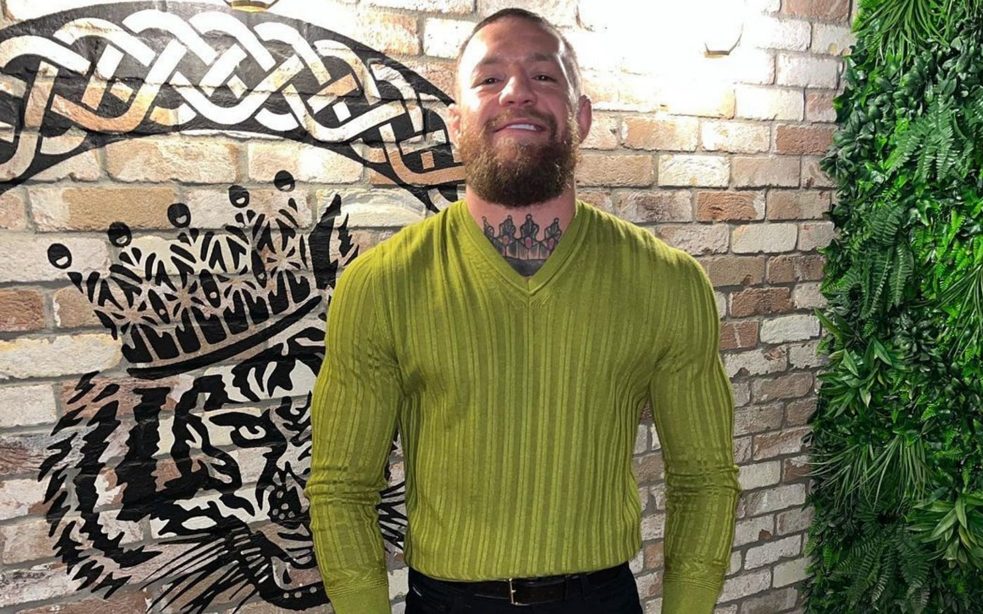 Watch: Conor McGregor celebrates holiday season playing Fortnite with ...