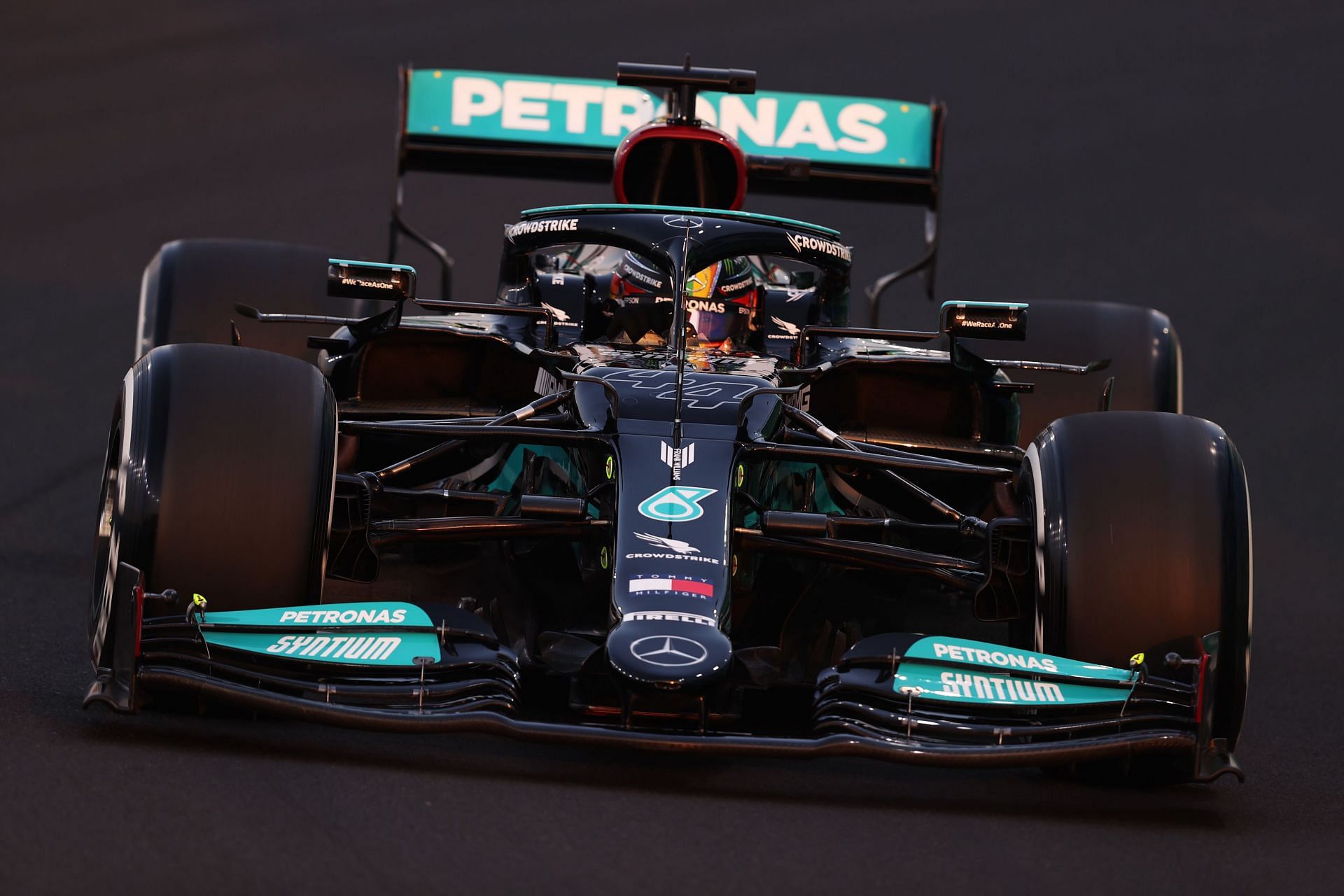 F1 Grand Prix of Saudi Arabia - Lewis Hamilton managed to get P2 at the end of FP3.
