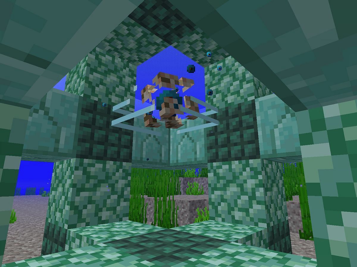 Conduits offer great benefits for underwater players that even the playing field (Image via Mojang)